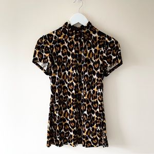 Trina Turk 100% Silk Leopard Mock Neck Blouse Size Small S